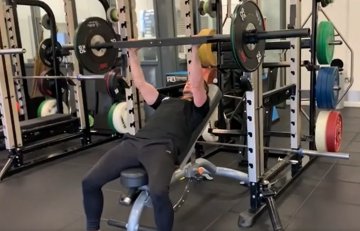 Football Bar Incline Bench Press Resistance Exercises